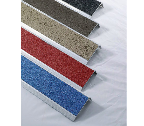 aluminiowe nakładki na schody